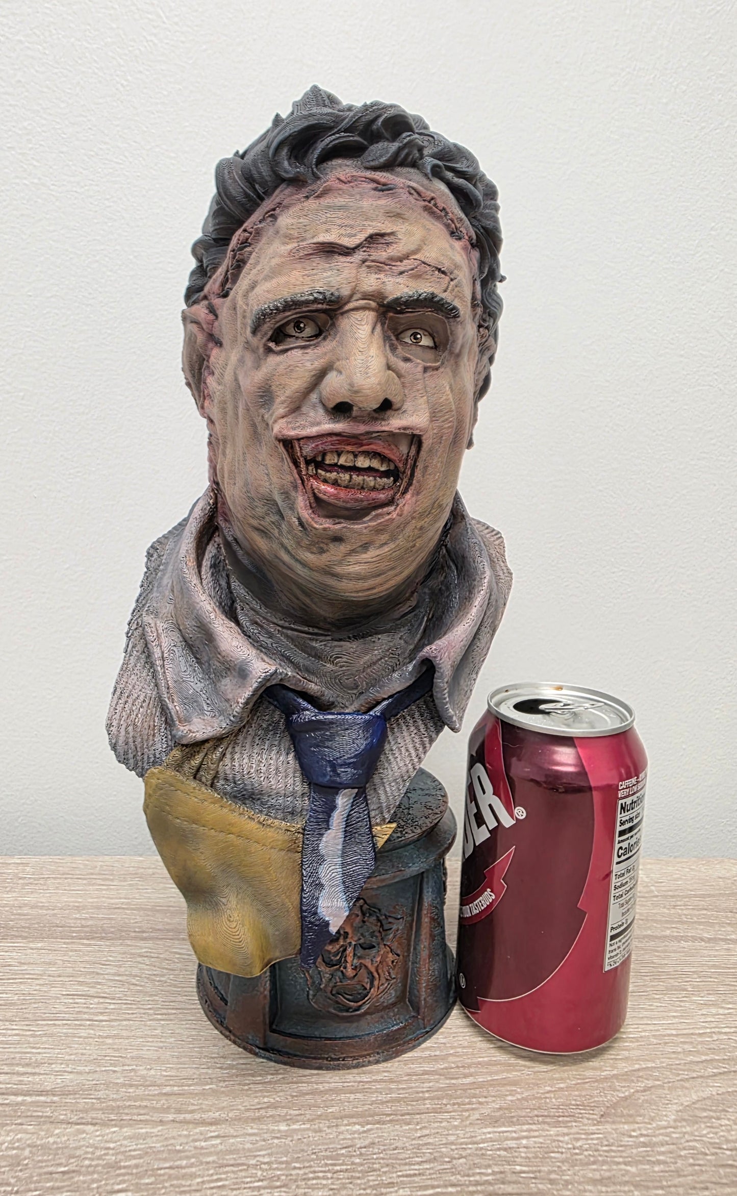 Leatherface Collector Premium Bust – Hand-Painted Horror Statue | Texas Chainsaw Massacre Inspired
