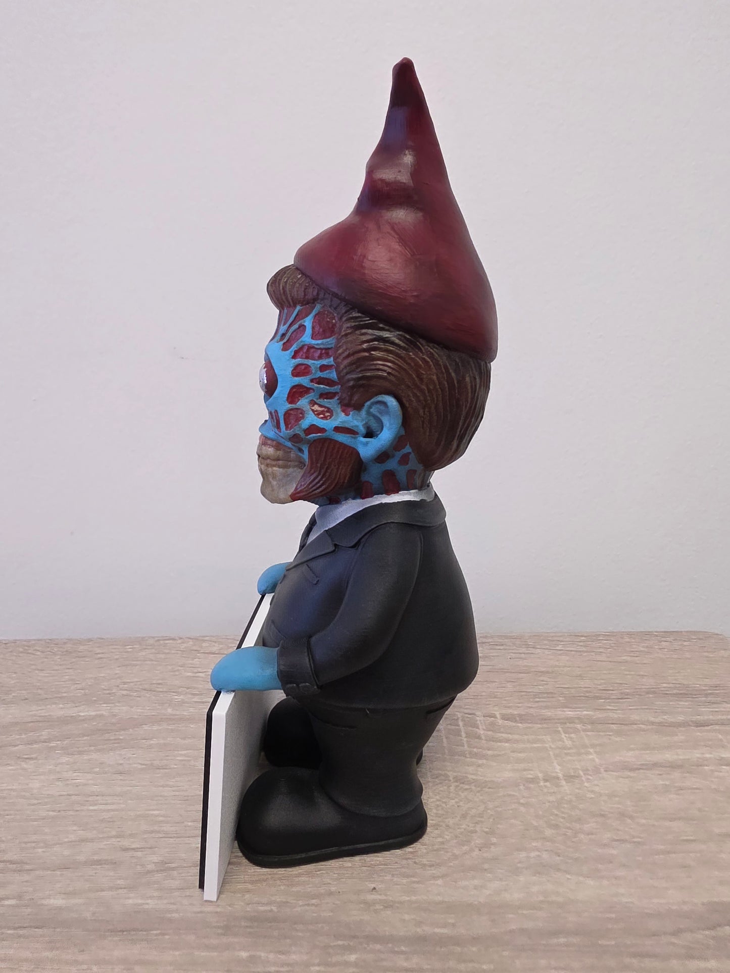Alien from They Live - Horror Gnome