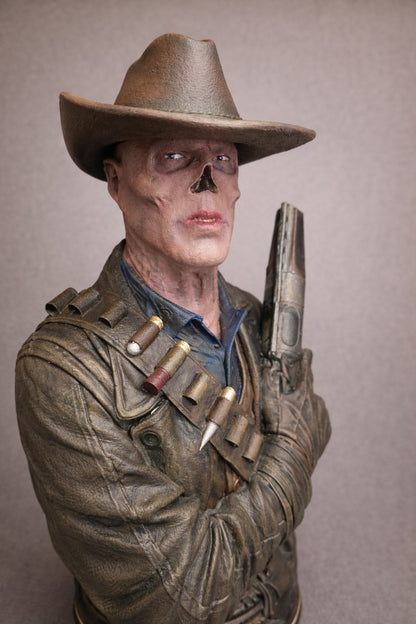 Fallout “The Ghoul” Cooper Howard Bust Statue – Hand-Painted 3D Printed Collectible