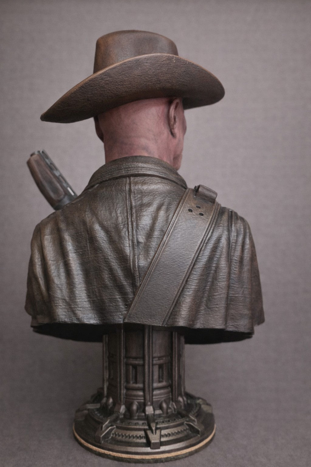Fallout “The Ghoul” Cooper Howard Bust Statue – Hand-Painted 3D Printed Collectible