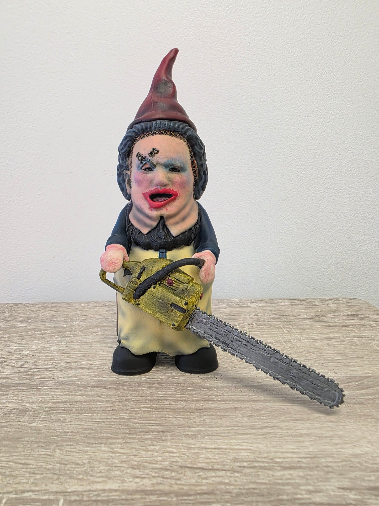 Leatherface from Texas Chainsaw Massacre - Horror Gnome